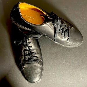 Cole Haan Black sneaker shoes